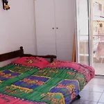 Unique & Cozy Seaview Apartment. *