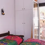 Unique & Cozy Seaview Apartment. *