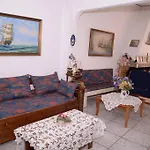 Unique & Cozy Seaview Apartment. 公寓