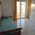Unique & Cozy Seaview Apartment.