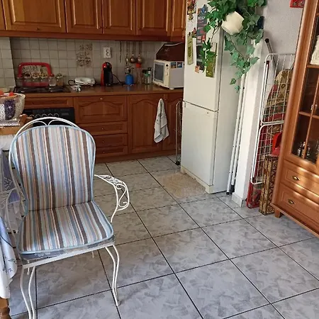 شقة Unique & Cozy Seaview Apartment.