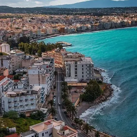 Unique & Cozy Seaview Apartment. Διαμέρισμα Λουτράκι