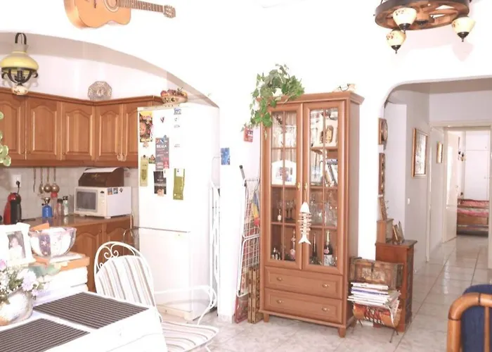 Unique & Cozy Seaview Apartment. Лоутраки